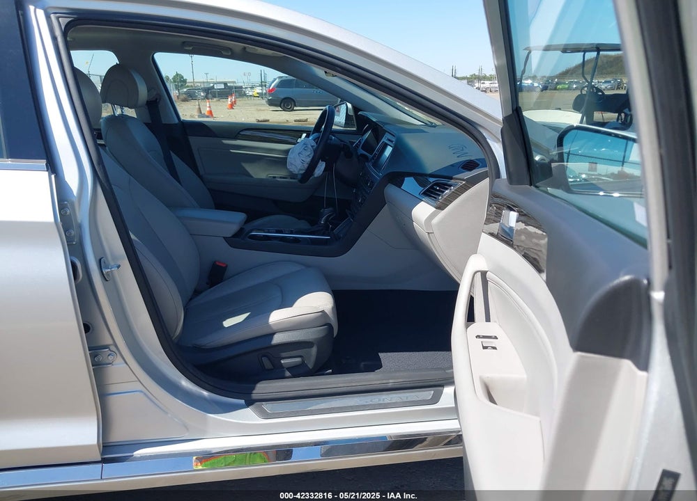 2015 HYUNDAI SONATA LIMITED VIN: 5NPE34AF9FH076643