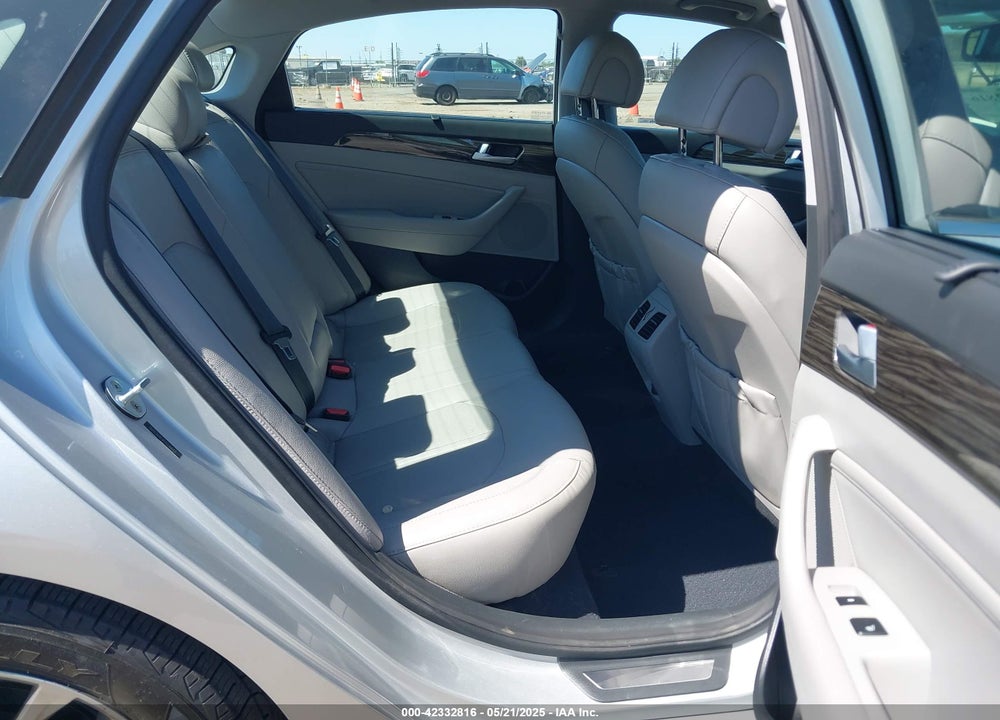 2015 HYUNDAI SONATA LIMITED VIN: 5NPE34AF9FH076643