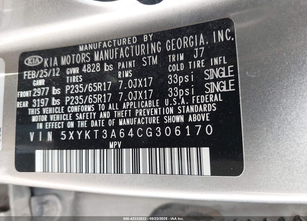 2012 KIA SORENTO LX VIN: 5XYKT3A64CG306170