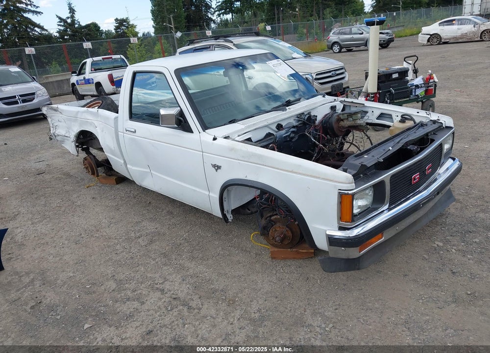 1984 GMC S TRUCK S15 VIN: 1GTCS14B7E0506649
