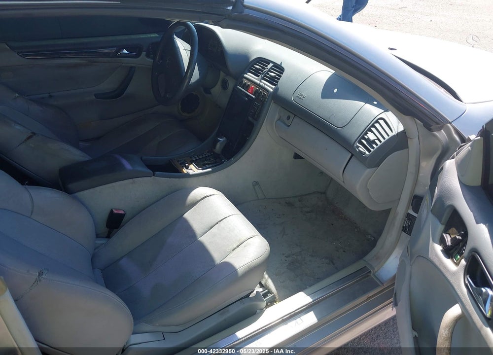 2003 MERCEDES-BENZ CLK 430 VIN: WDBLK70G73T141307