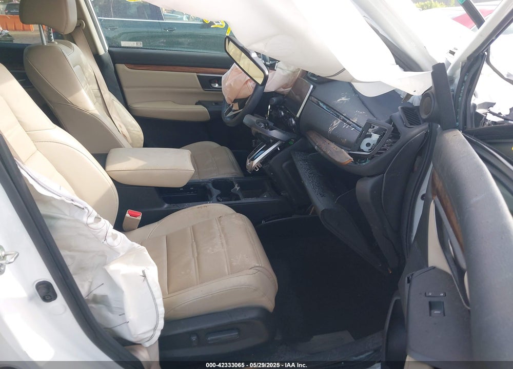 2019 HONDA CR-V VIN: 2HKRW2H86KH677748