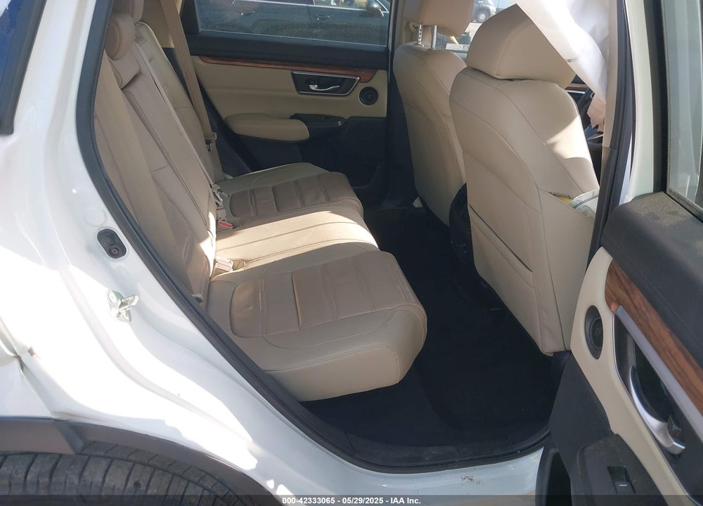 2019 HONDA CR-V VIN: 2HKRW2H86KH677748