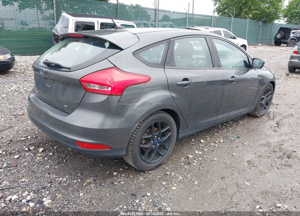 2016 FORD FOCUS VIN: 1FADP3K29GL370942