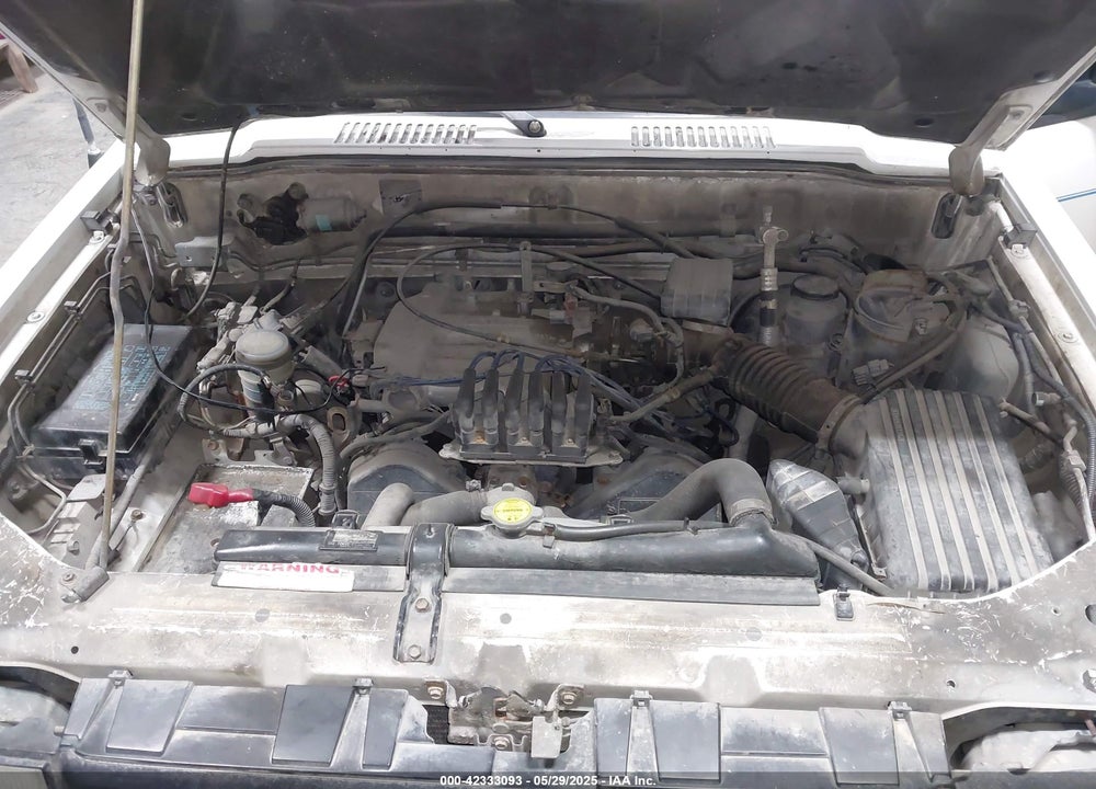 1994 ISUZU TROOPER S VIN: JACDH58V9R7919182