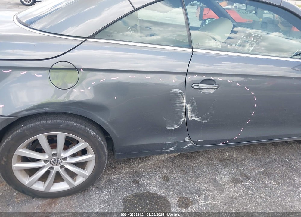 2014 VOLKSWAGEN EOS VIN: WVWBW8AH2EV000313