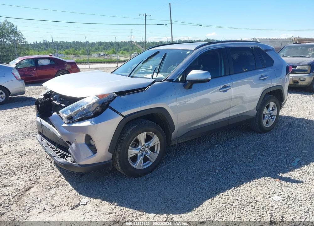 2019 TOYOTA RAV4 XLE VIN: JTMW1RFV0KD008769