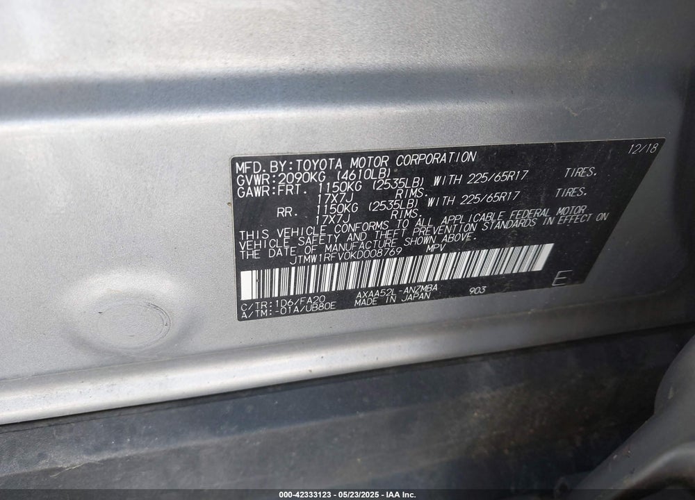2019 TOYOTA RAV4 XLE VIN: JTMW1RFV0KD008769