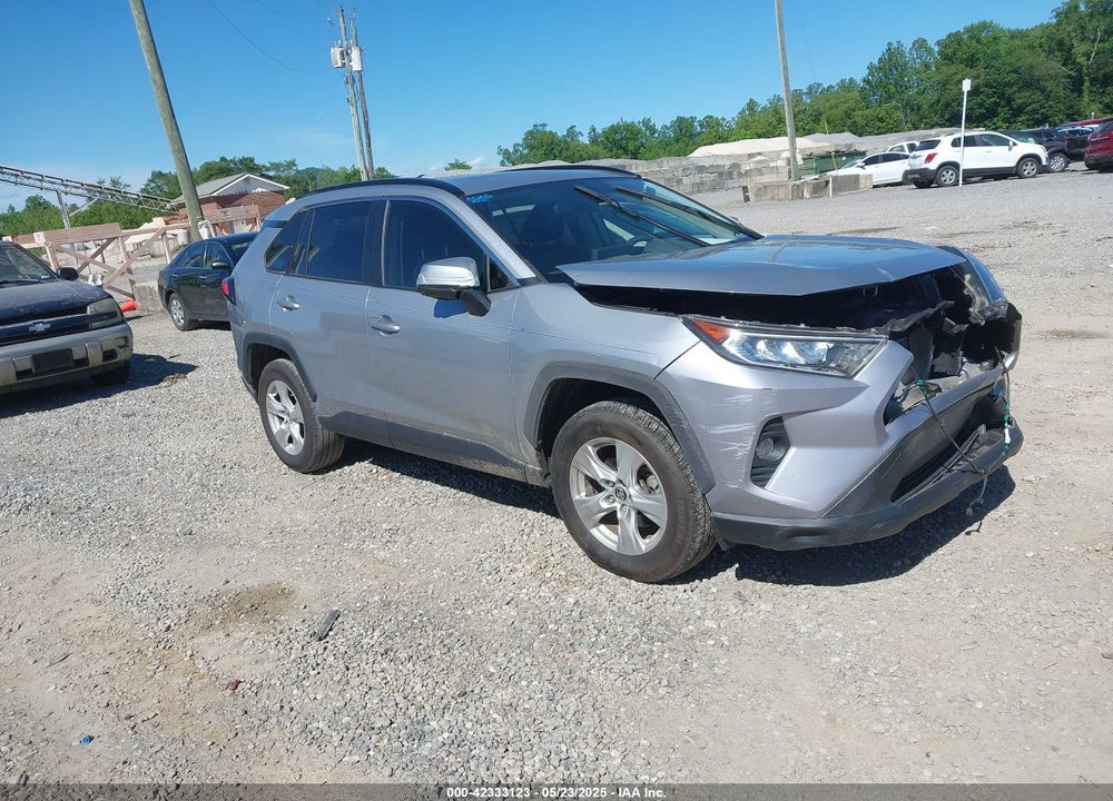 2019 TOYOTA RAV4 XLE VIN: JTMW1RFV0KD008769