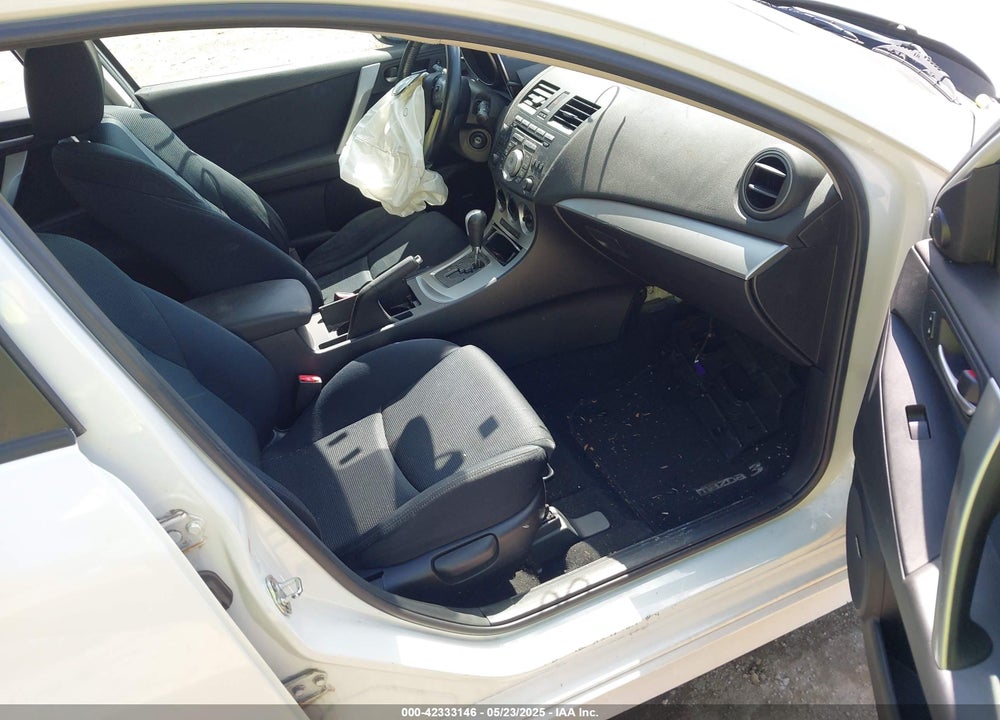 2010 MAZDA 3 S SPORT VIN: JM1BL1H50A1113531