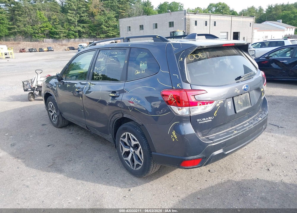 2021 SUBARU FORESTER VIN: JF2SKAFC7MH510834
