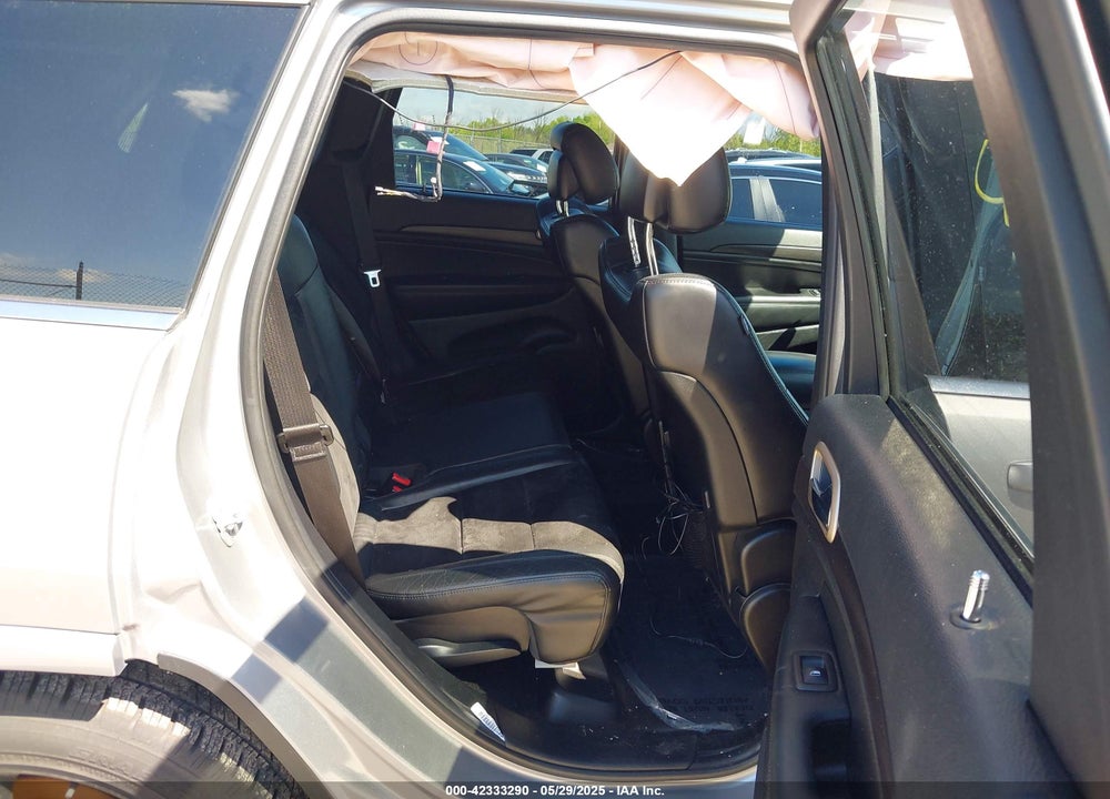 2015 JEEP GRAND CHEROKEE VIN: 1C4RJFAG8FC650303