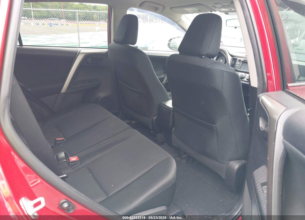 2015 TOYOTA RAV4 VIN: 2T3BFREV0FW249662