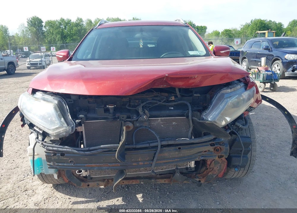 2015 NISSAN ROGUE SL VIN: 5N1AT2MV1FC784656