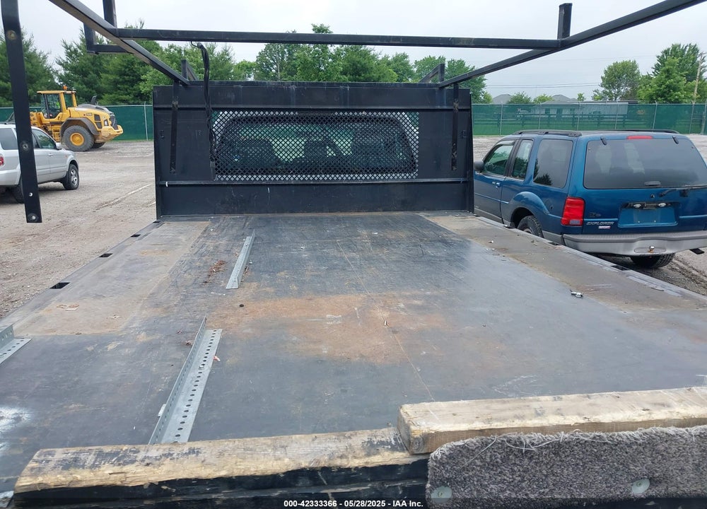 2014 FORD F-350 CHASSIS XL VIN: 1FDRF3G60EEB45269