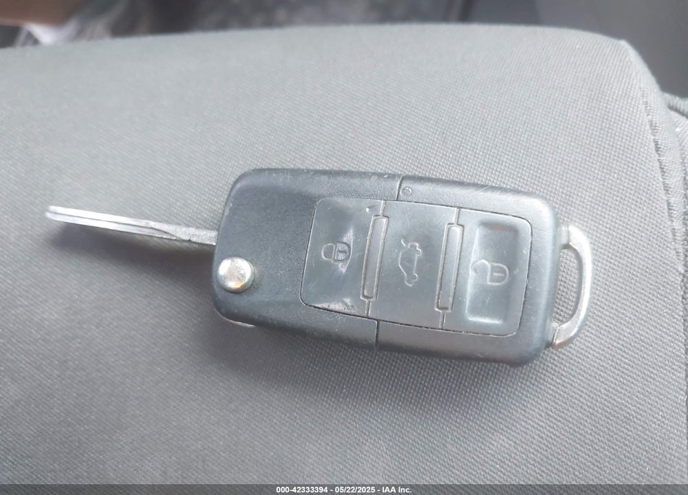 2008 VOLKSWAGEN GLI VIN: 3VWBJ71K38M173175