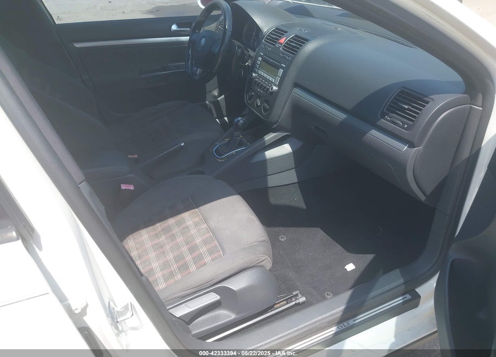 2008 VOLKSWAGEN GLI VIN: 3VWBJ71K38M173175