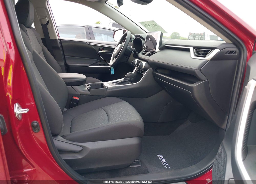 2024 TOYOTA RAV4 VIN: 2T3W1RFVXRW308980