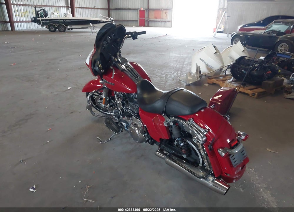 2021 HARLEY-DAVIDSON FLHX VIN: 1HD1KBC26MB638995