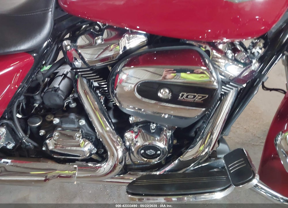 2021 HARLEY-DAVIDSON FLHX VIN: 1HD1KBC26MB638995