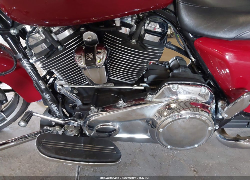 2021 HARLEY-DAVIDSON FLHX VIN: 1HD1KBC26MB638995
