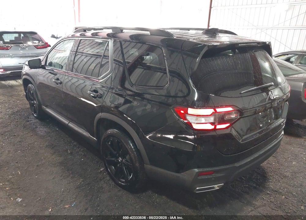 2025 HONDA PILOT VIN: 5FNYG1H95SB082691