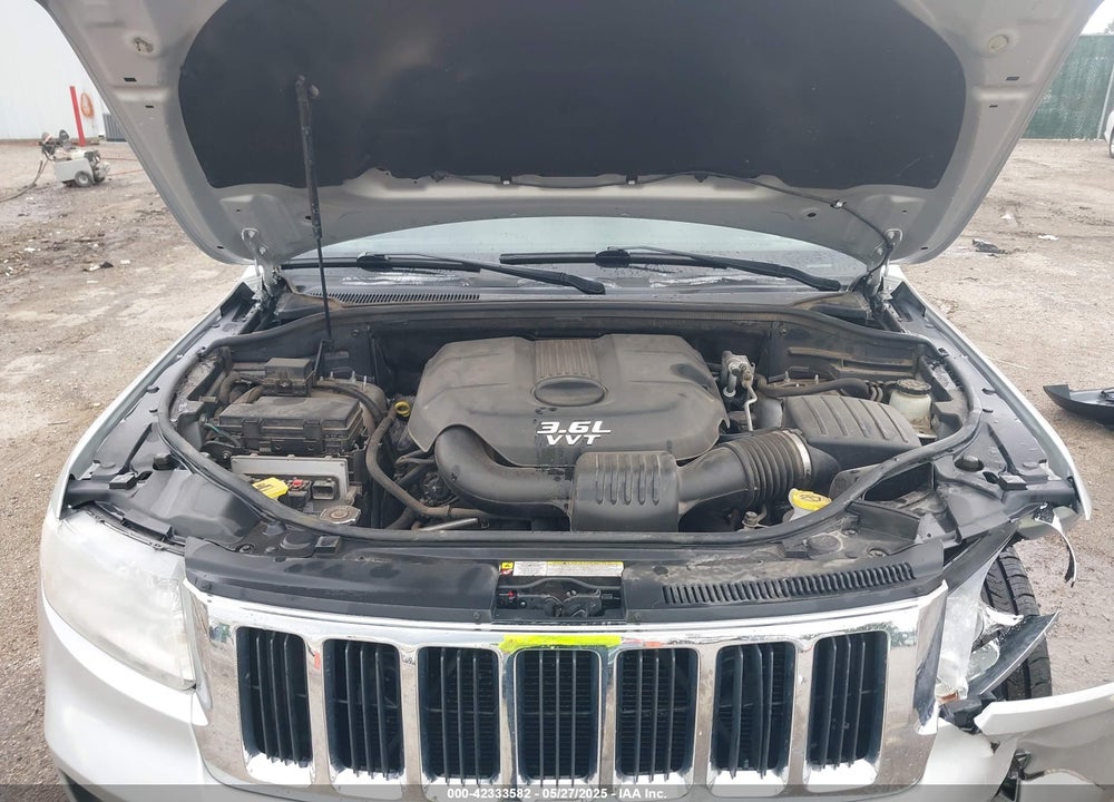2013 JEEP GRAND CHEROKEE VIN: 1C4RJFBGXDC541885