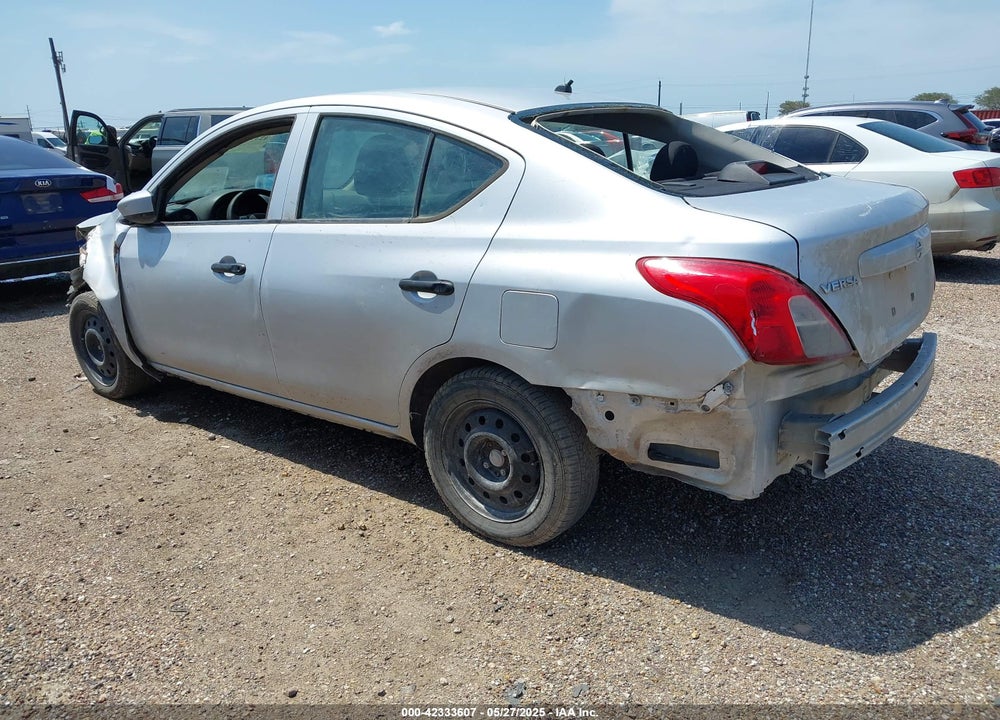 2018 NISSAN VERSA 1.6 S+ VIN: 3N1CN7AP4JL817854