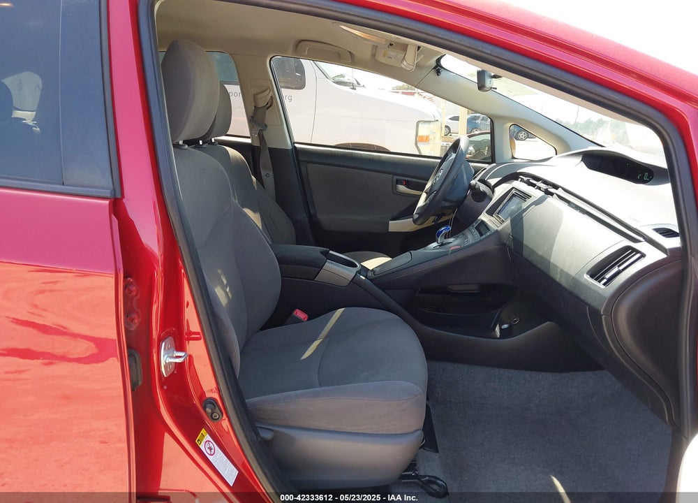2013 TOYOTA PRIUS TWO VIN: JTDKN3DU7D1698244