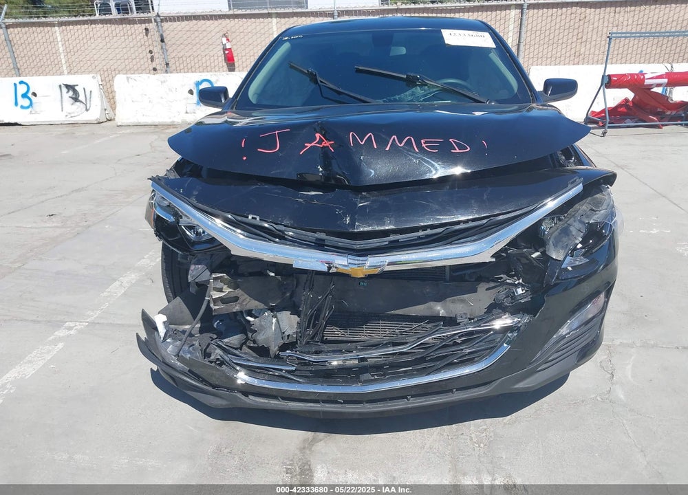2019 CHEVROLET MALIBU LT VIN: 1G1ZD5ST2KF139135