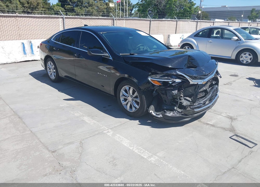2019 CHEVROLET MALIBU LT VIN: 1G1ZD5ST2KF139135