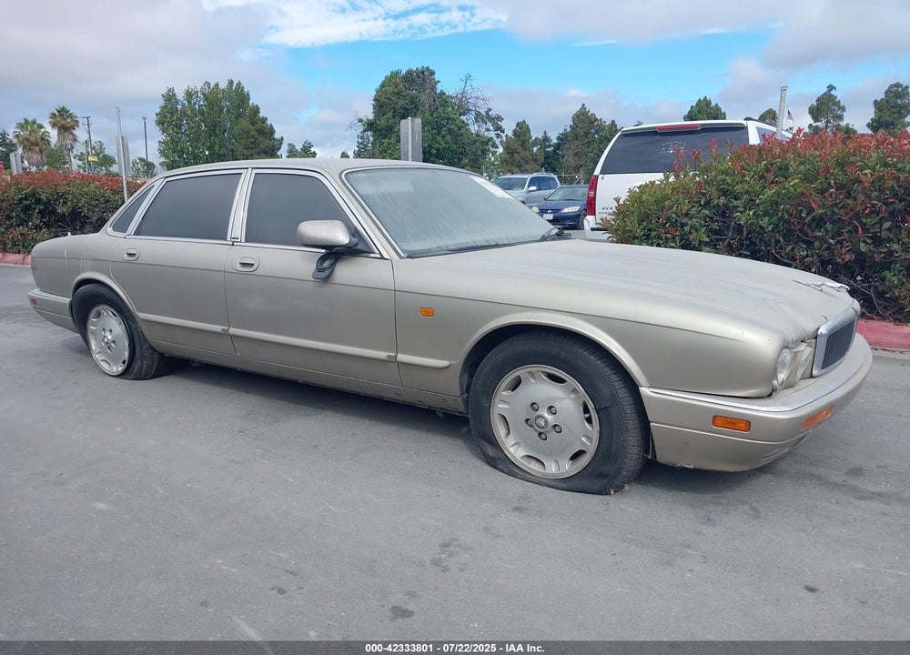 1997 JAGUAR XJ6 VIN: SAJHX1243VC811674
