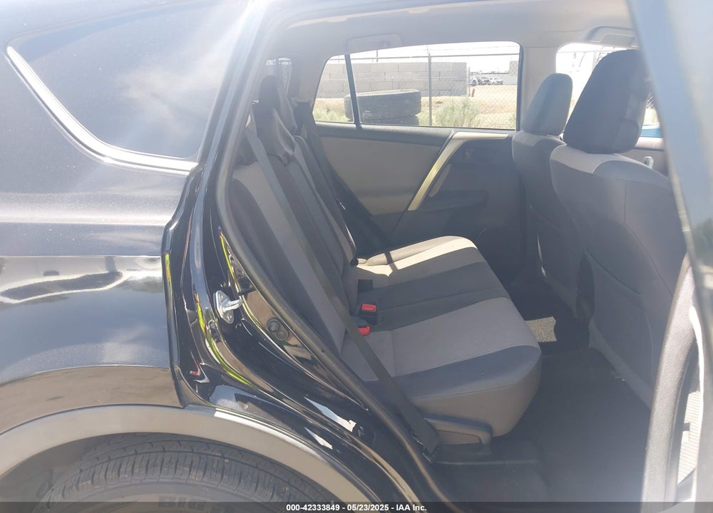 2015 TOYOTA RAV4 VIN: 2T3BFREV7FW403428