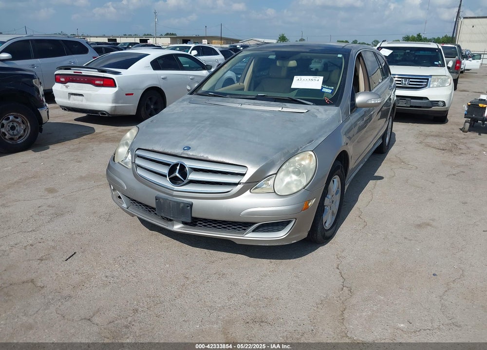 2007 MERCEDES-BENZ R 350 4MATIC VIN: 4JGCB65E47A036482