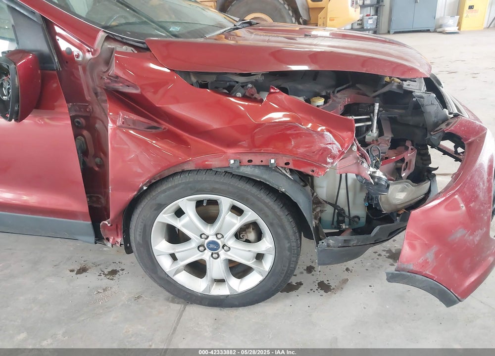 2015 FORD ESCAPE VIN: 1FMCU9J95FUB49021
