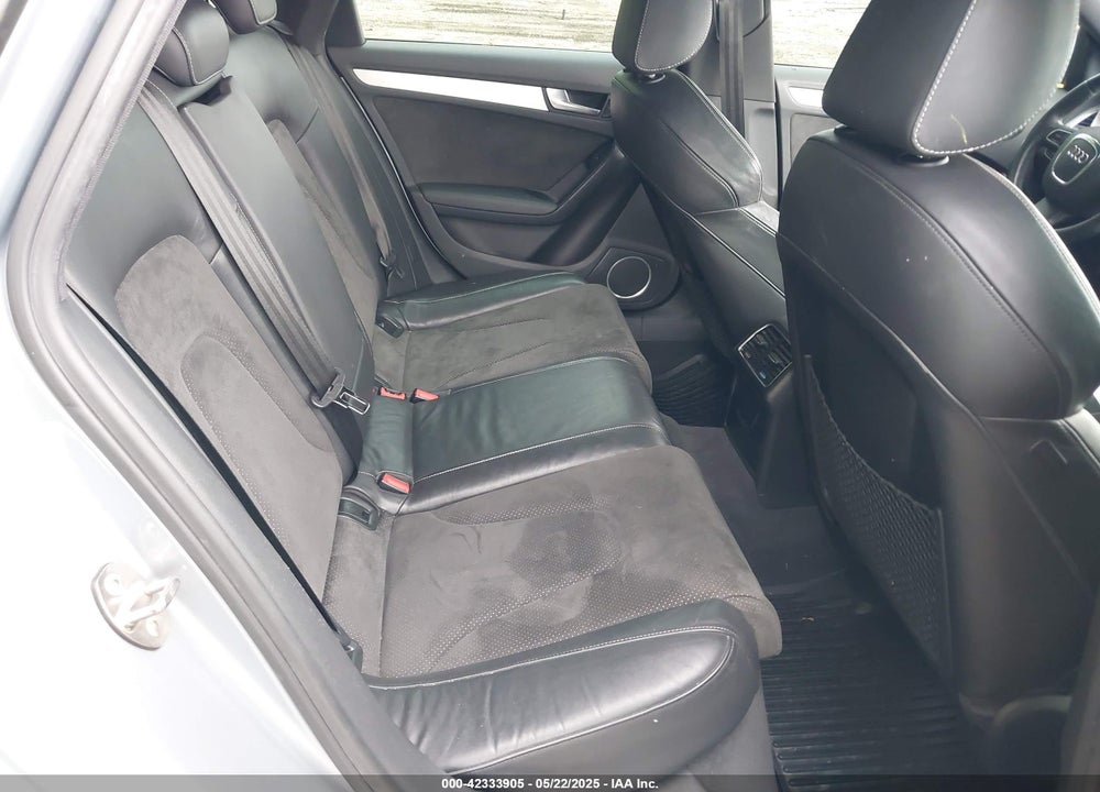 2010 AUDI A4 VIN: WAUKFBFL8AN002312