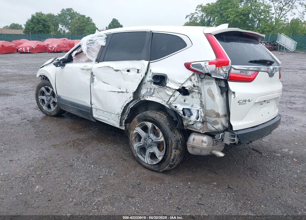 2018 HONDA CR-V VIN: 2HKRW2H59JH667669