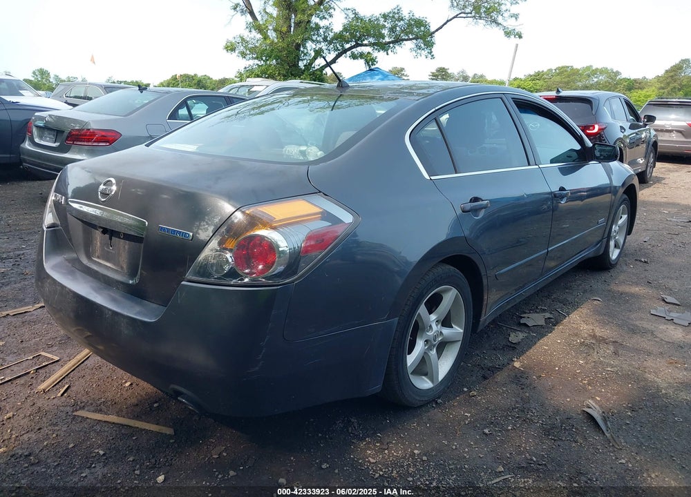2011 NISSAN ALTIMA HYBRID VIN: 1N4CL2AP0BC184763