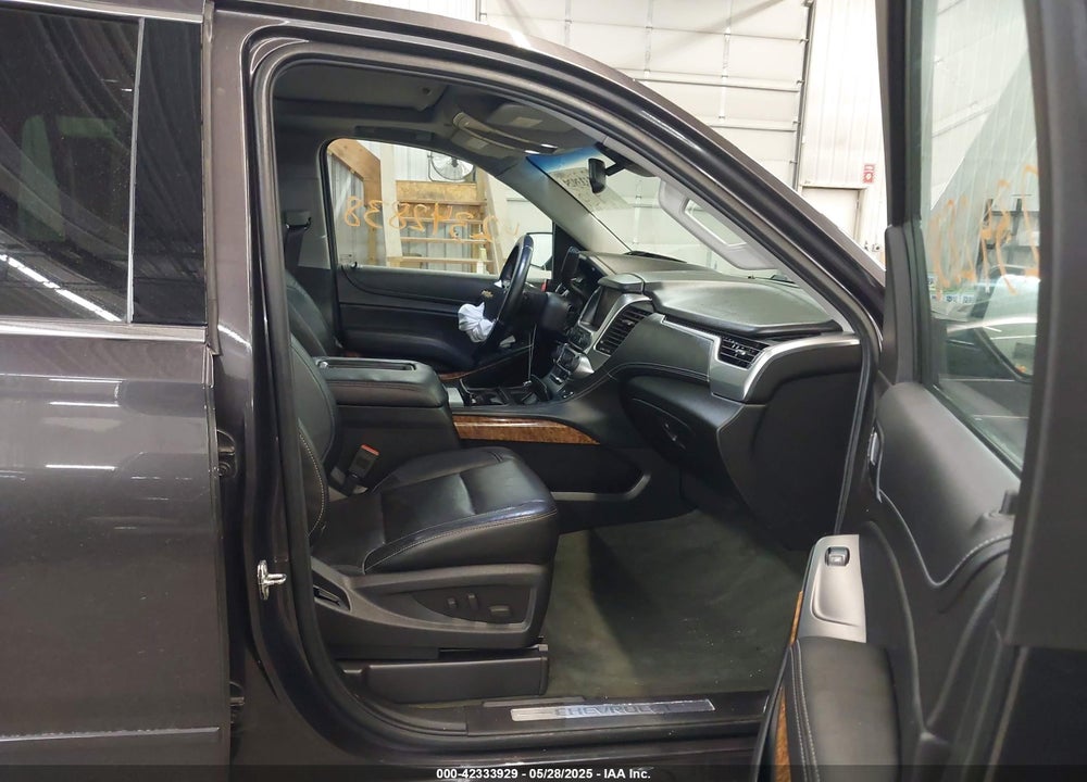 2015 CHEVROLET TAHOE LTZ VIN: 1GNSKCKCXFR250255