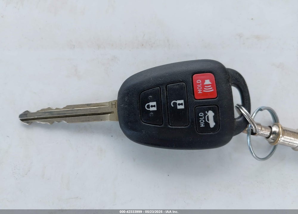 2017 TOYOTA CAMRY VIN: 4T1BF1FKXHU779607