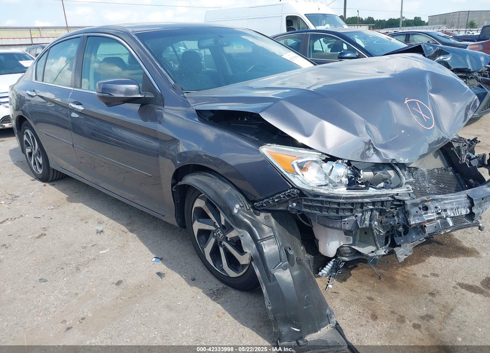 2016 HONDA ACCORD VIN: 1HGCR2F83GA219066