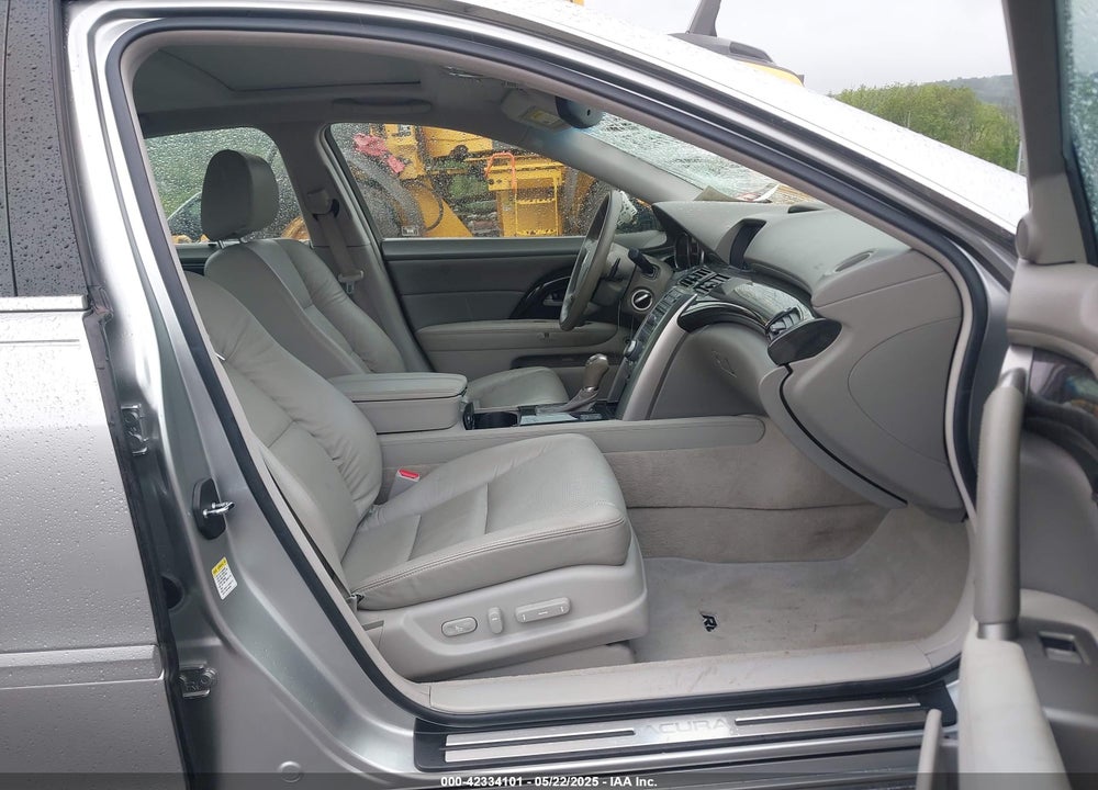2009 ACURA RL 3.7 VIN: JH4KB26579C000251