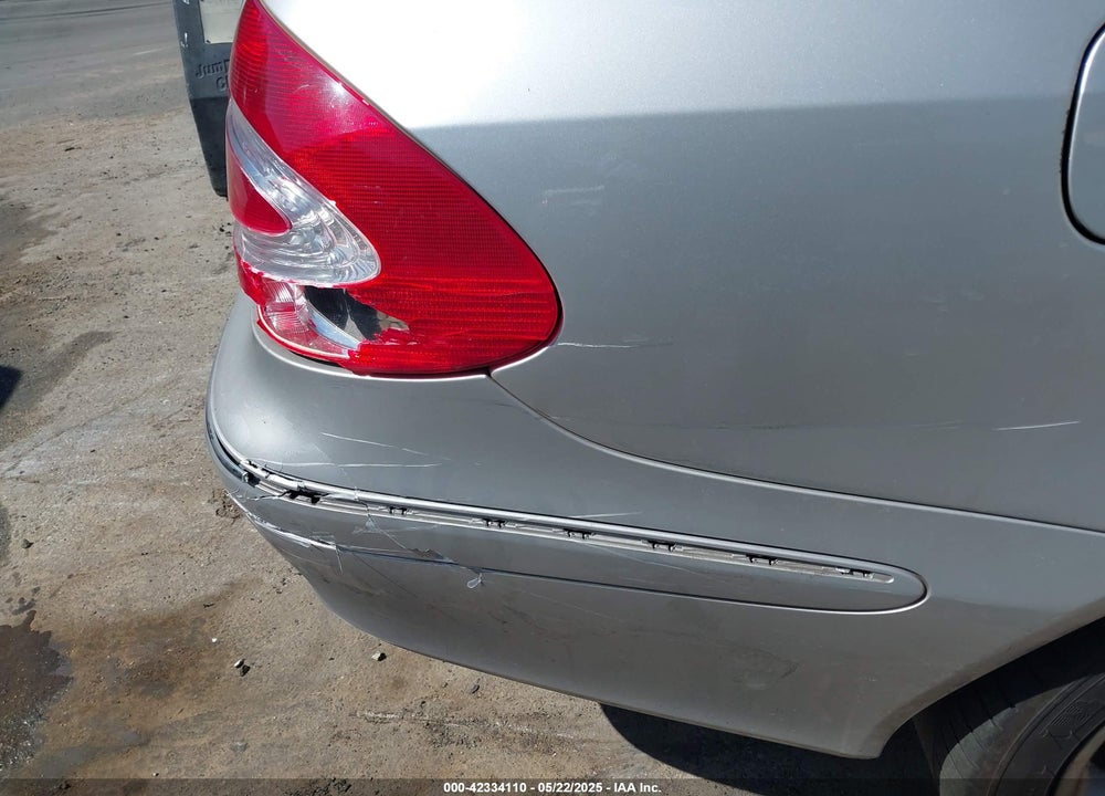 2005 MERCEDES-BENZ CLK 320 VIN: WDBTK65G45T046628