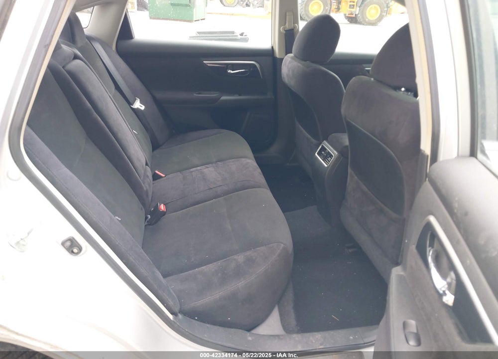 2013 NISSAN ALTIMA VIN: 1N4AL3AP5DC270988