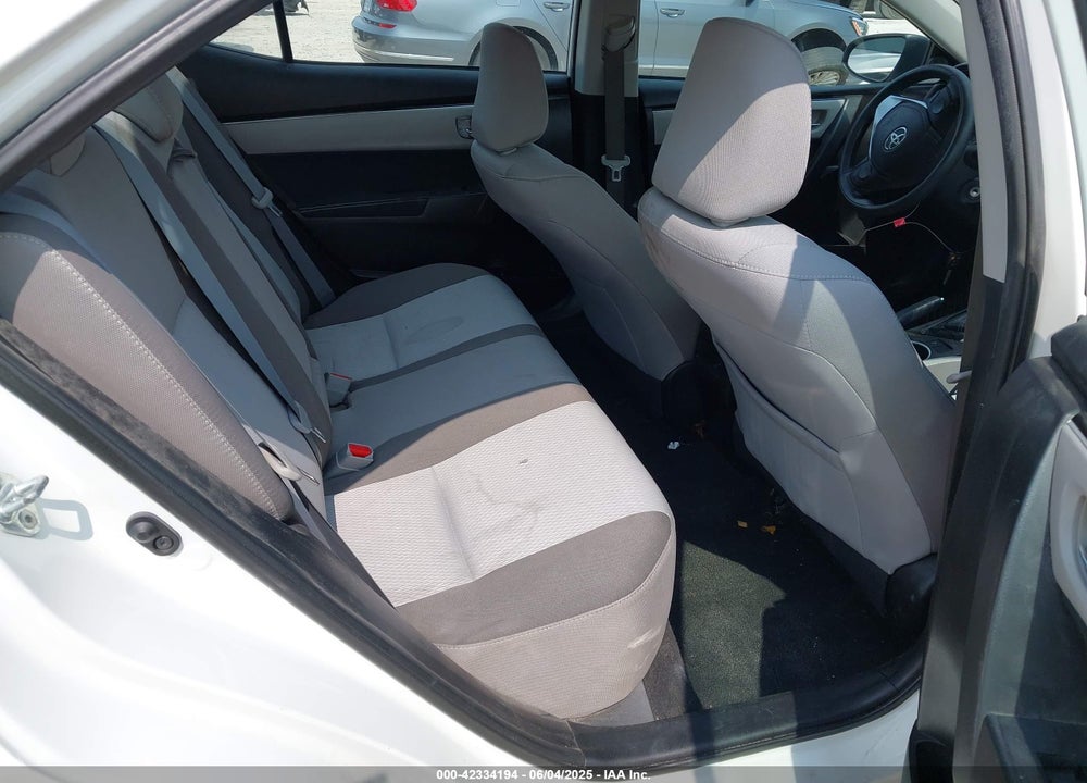 2018 TOYOTA COROLLA VIN: 5YFBURHE0JP747834