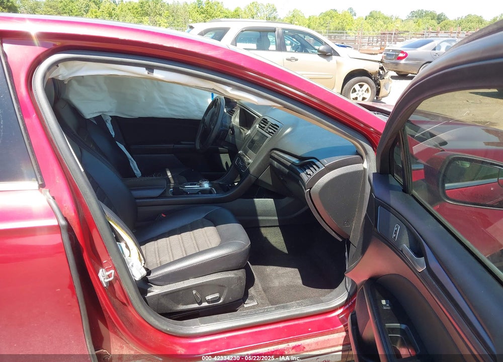 2018 FORD FUSION SE VIN: 3FA6P0HD2JR279830