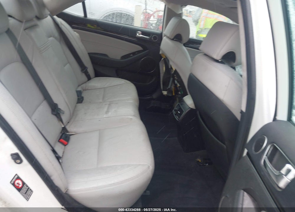 2015 KIA CADENZA VIN: KNALN4D76F5187993