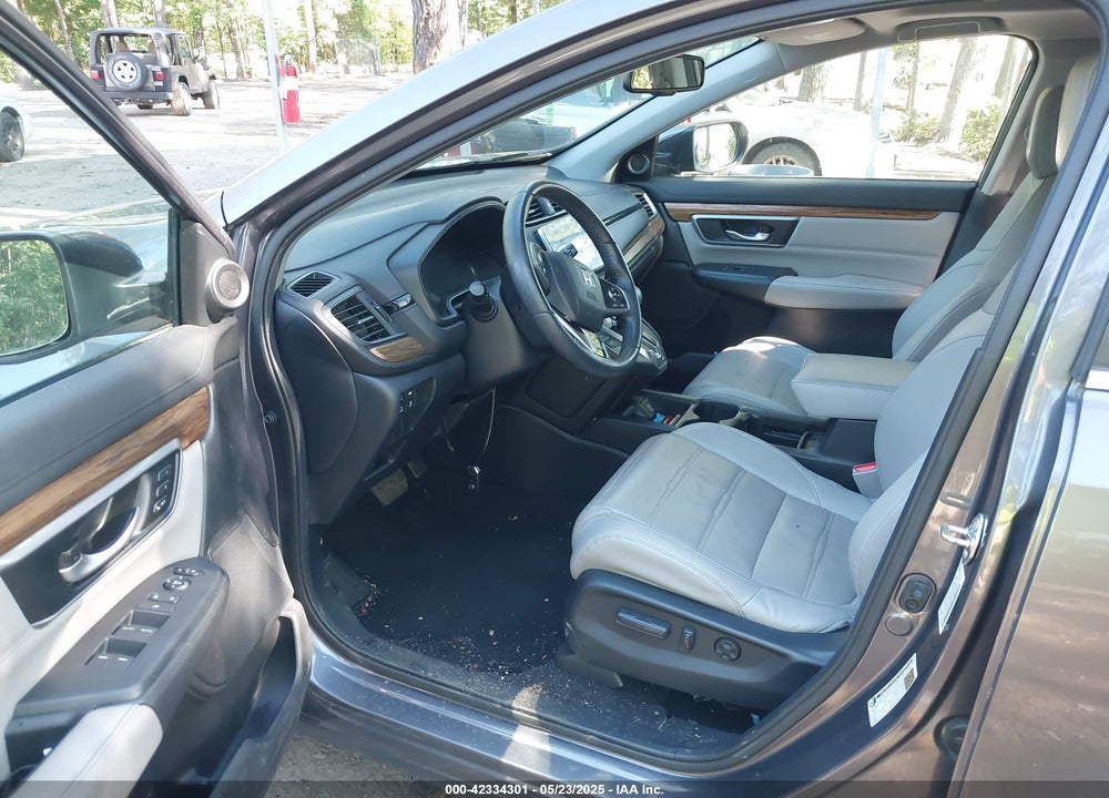2017 HONDA CR-V VIN: 7FARW1H80HE012964
