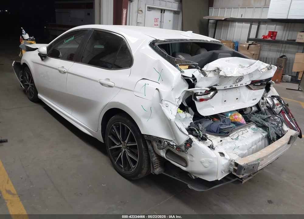 2021 TOYOTA CAMRY VIN: 4T1G11AK0MU470136