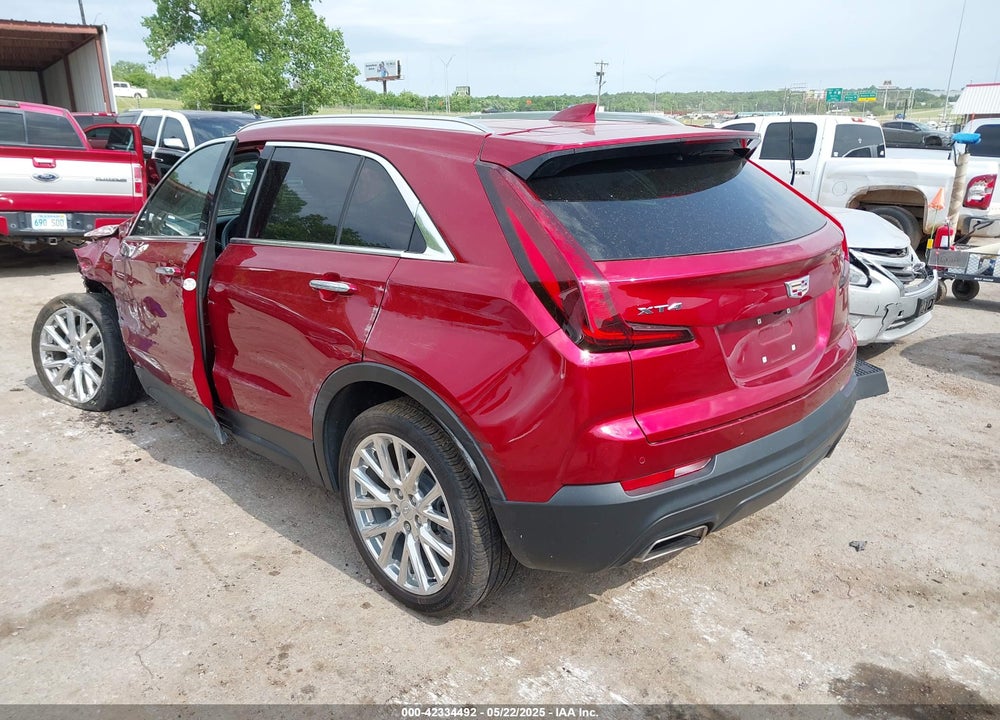 2023 CADILLAC XT4 FWD LUXURY VIN: 1GYAZAR47PF133023